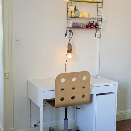 Au Marron Apartment Seissan